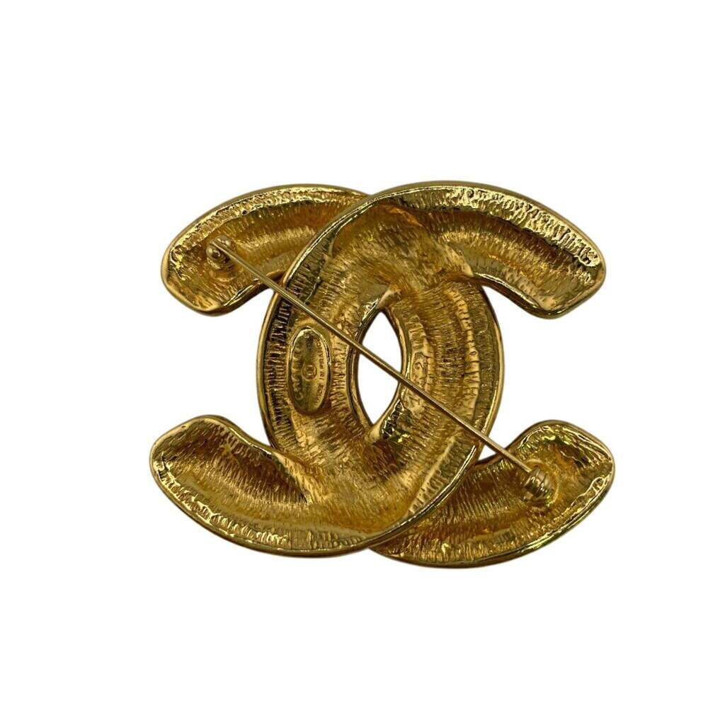 CHANEL Authentic Gold Logo Brooch - Picture 2 of 9